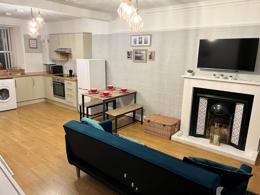 Harris Apartment Montrose Luaran gambar