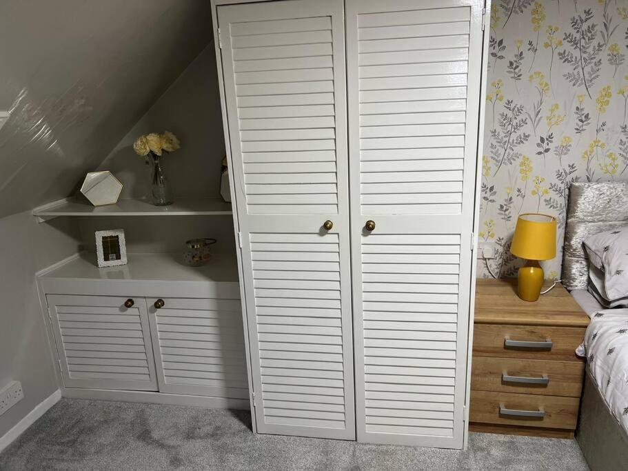 Harris Apartment Montrose Luaran gambar